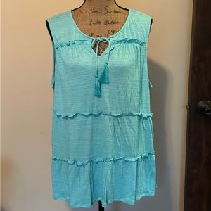 Cute petite sleeveless top-New with tag!